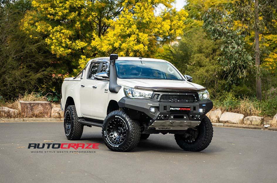 TOYOTA HILUX 4WD HOLESHOT XD SATIN BLACK
